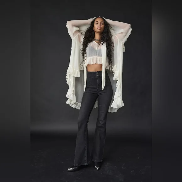 We The Free Jayde Flare Jeans - Picture 8 of 8